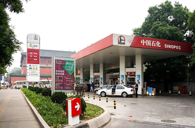 中國(guó)石化加油站01